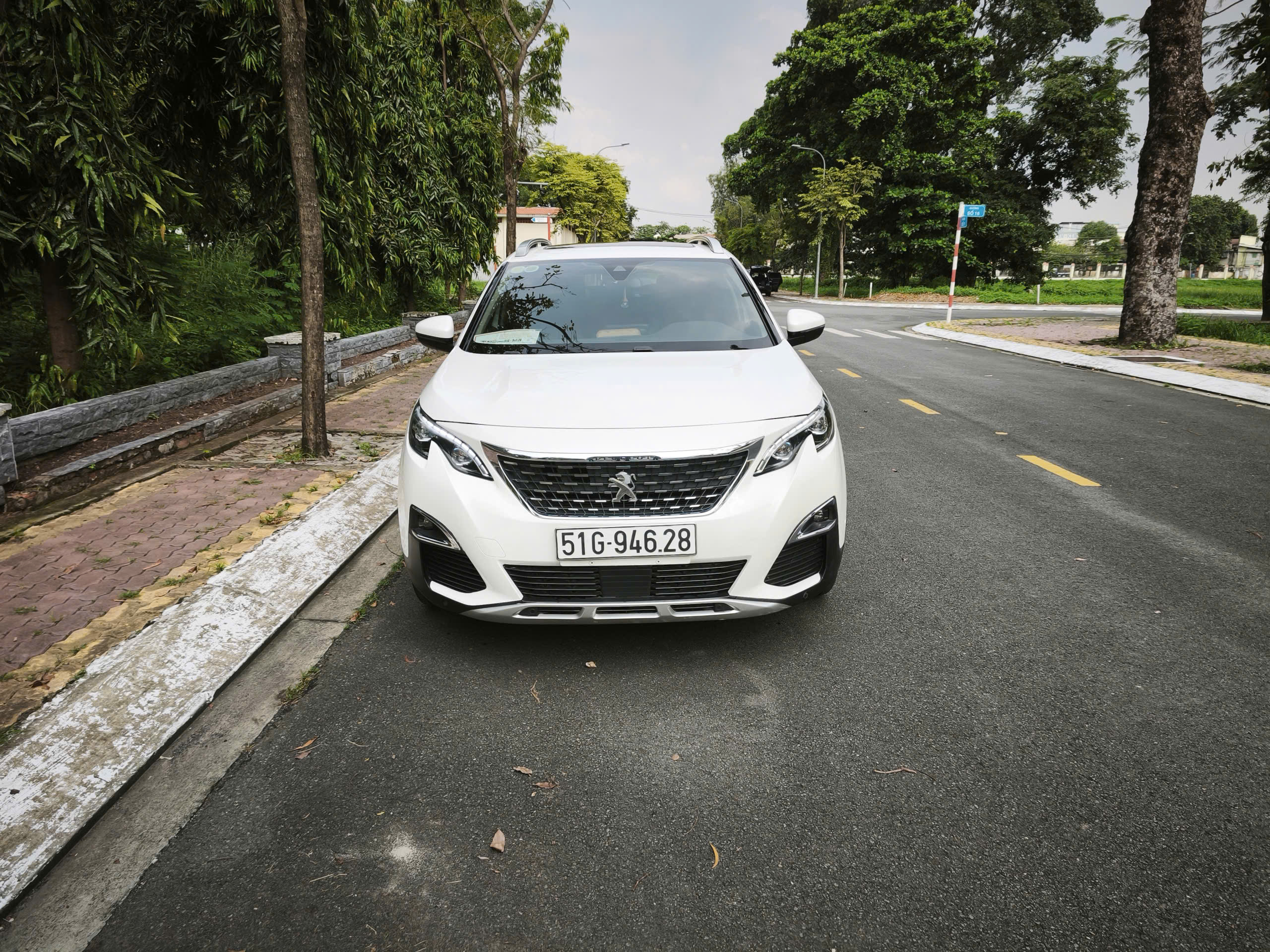 CẦN BÁN PEUGEOT 3008 (2019) – XE GIA ĐÌNH ĐẸP, BẢO DƯỠNG KỸ, ĐĂNG KIỂM CỰC DÀI