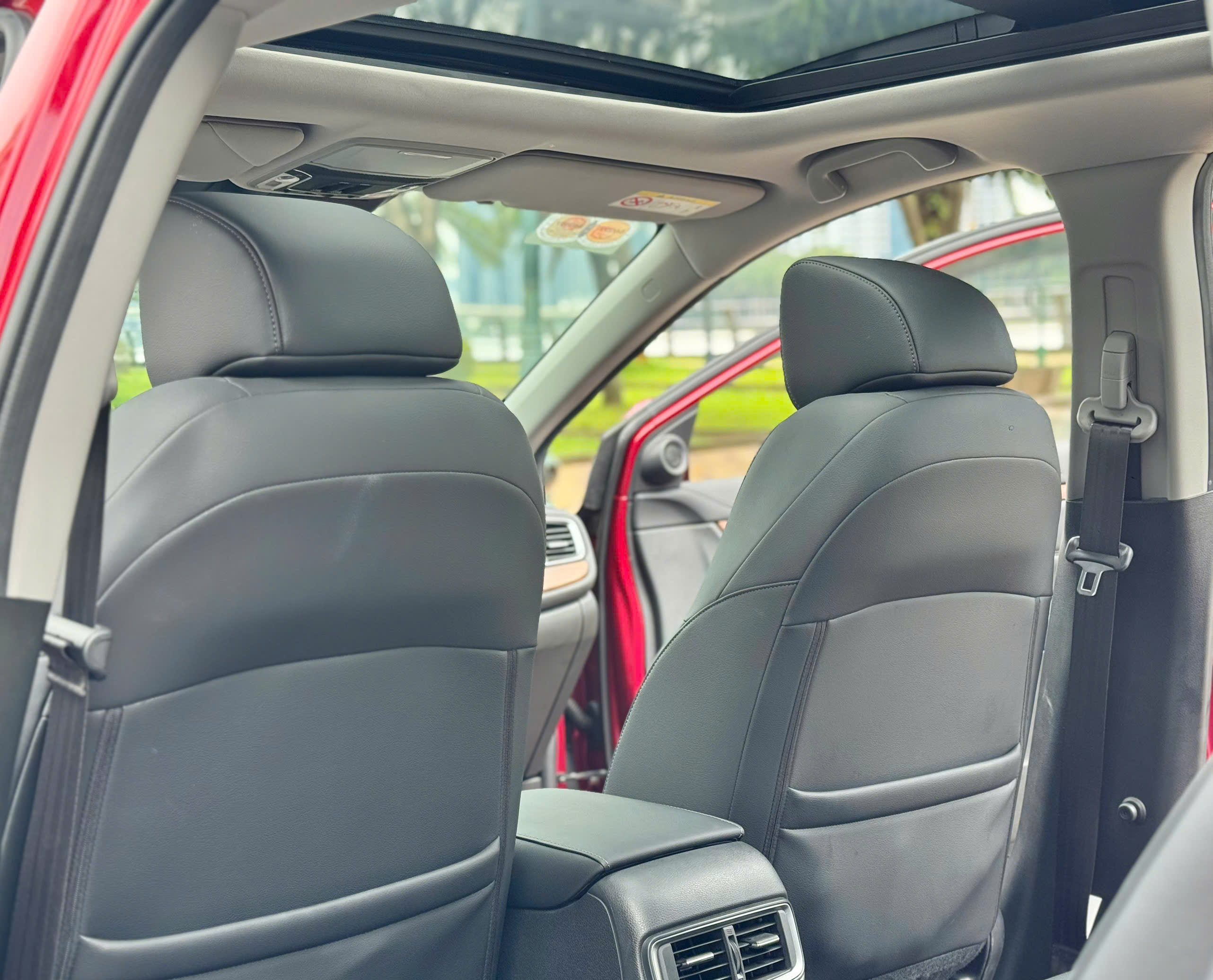Bán ô tô Honda CR V L sản xuất 2021, màu đỏ, xe nhập