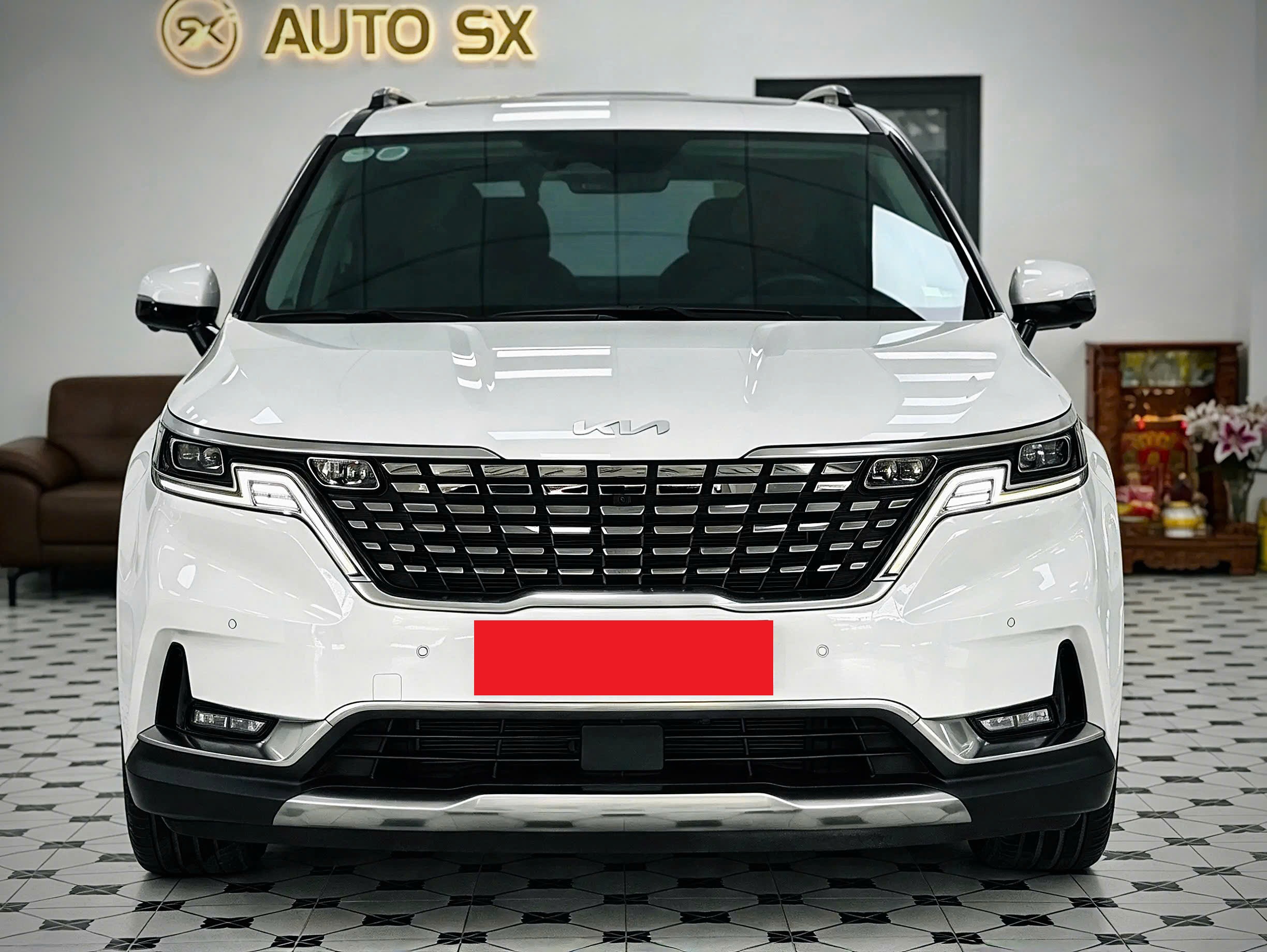 Bán Kia Carnival Signature 3.5G sản xuất năm 2023, màu trắng