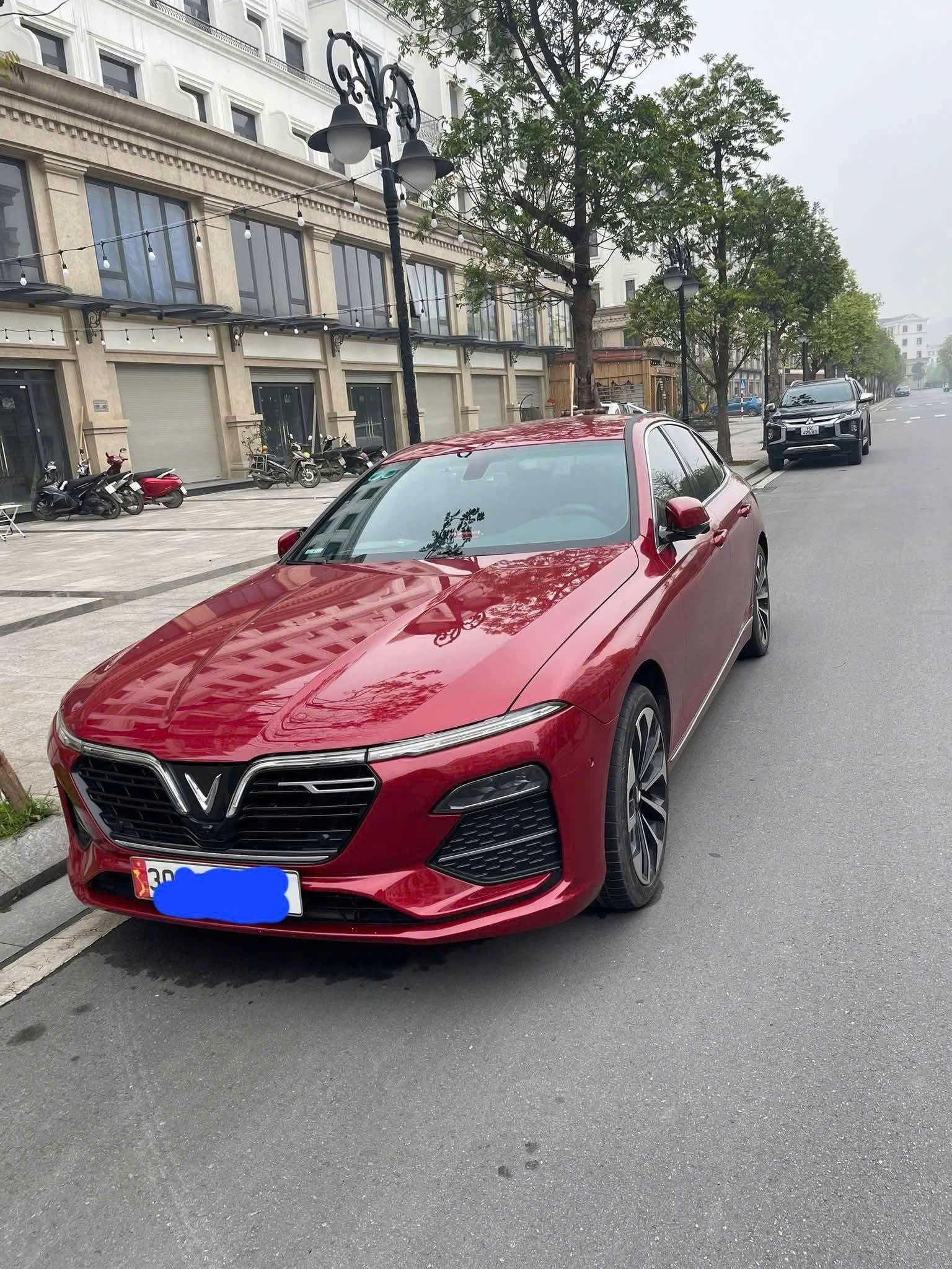 LUX A2.0 TURBO PRE – ĐỎ SANG TRỌNG – GIÁ CHỈ 540 TRIỆU