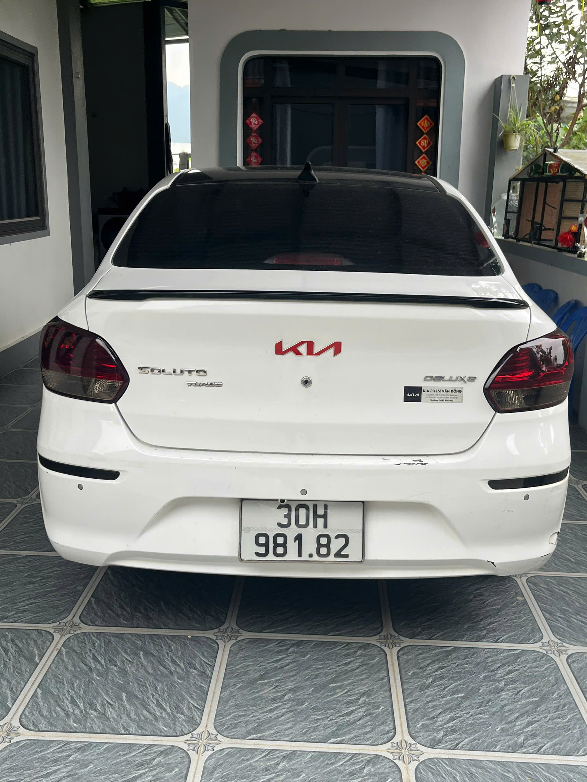 Chính Chủ Bán Kia Soluto Deluxe Số Sàn – Giá 250 Triệu