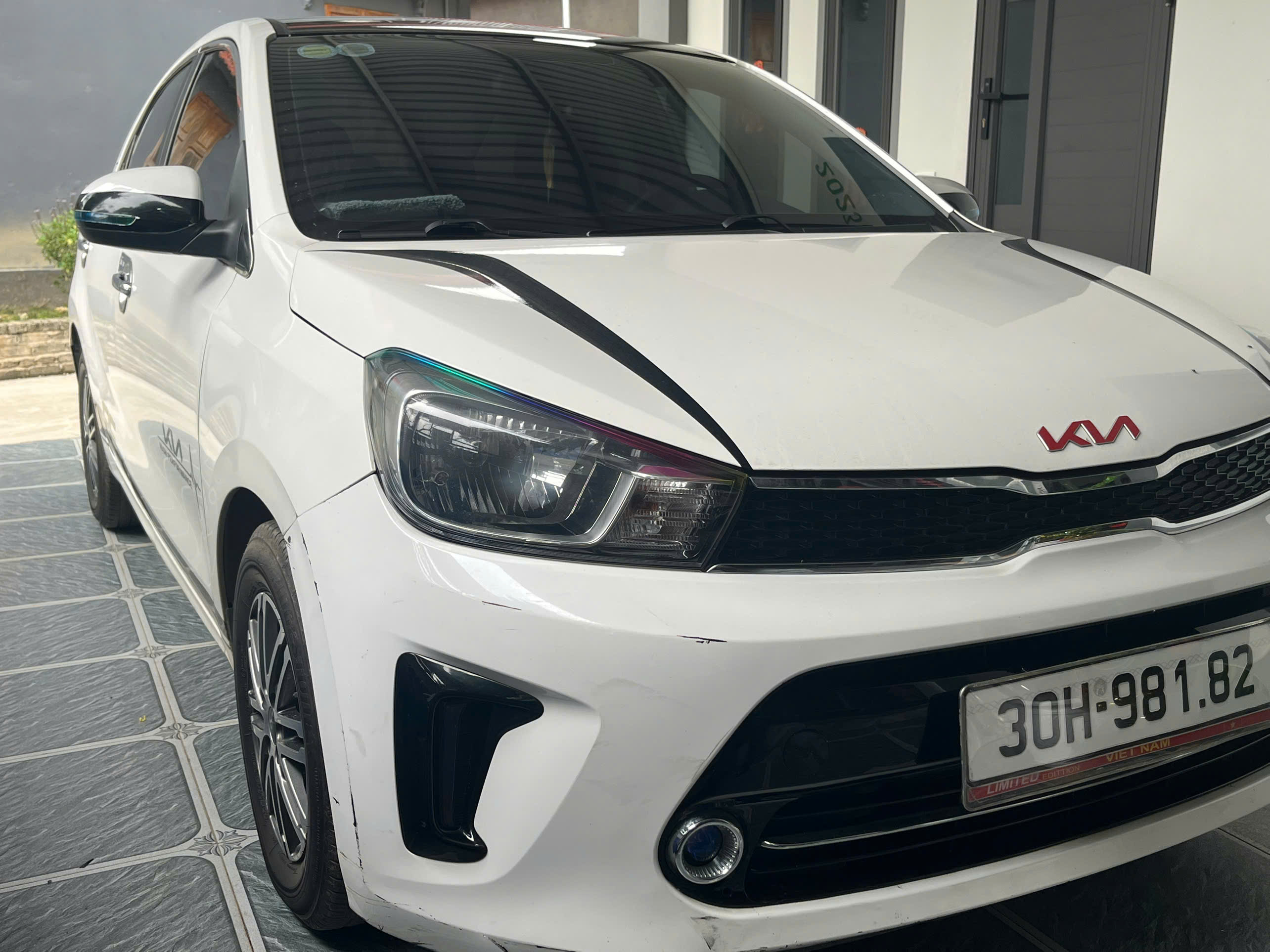 Chính Chủ Bán Kia Soluto Deluxe Số Sàn – Giá 250 Triệu