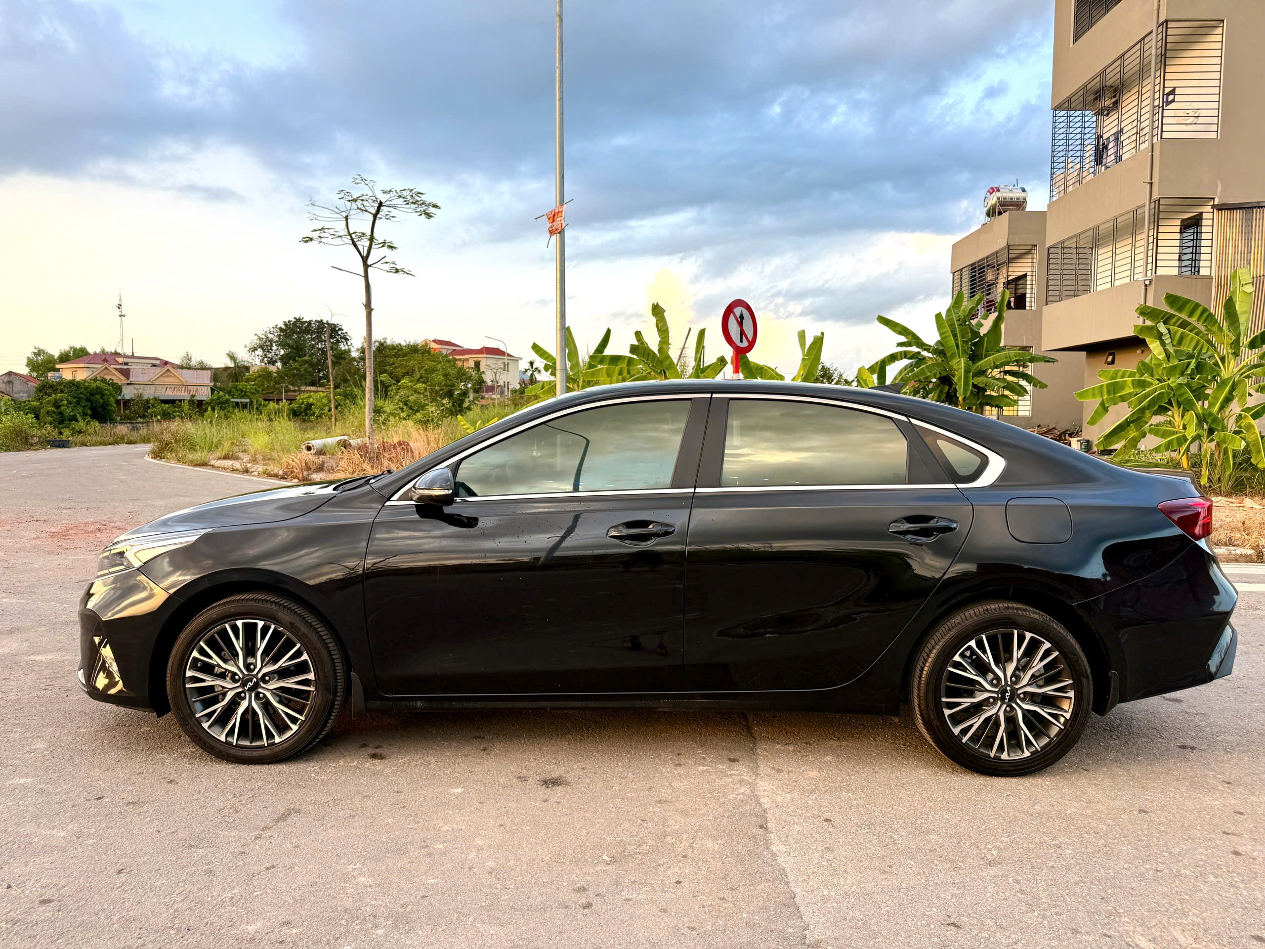 Kia K3 2.0 Premium sx 2022 chạy 5vkm