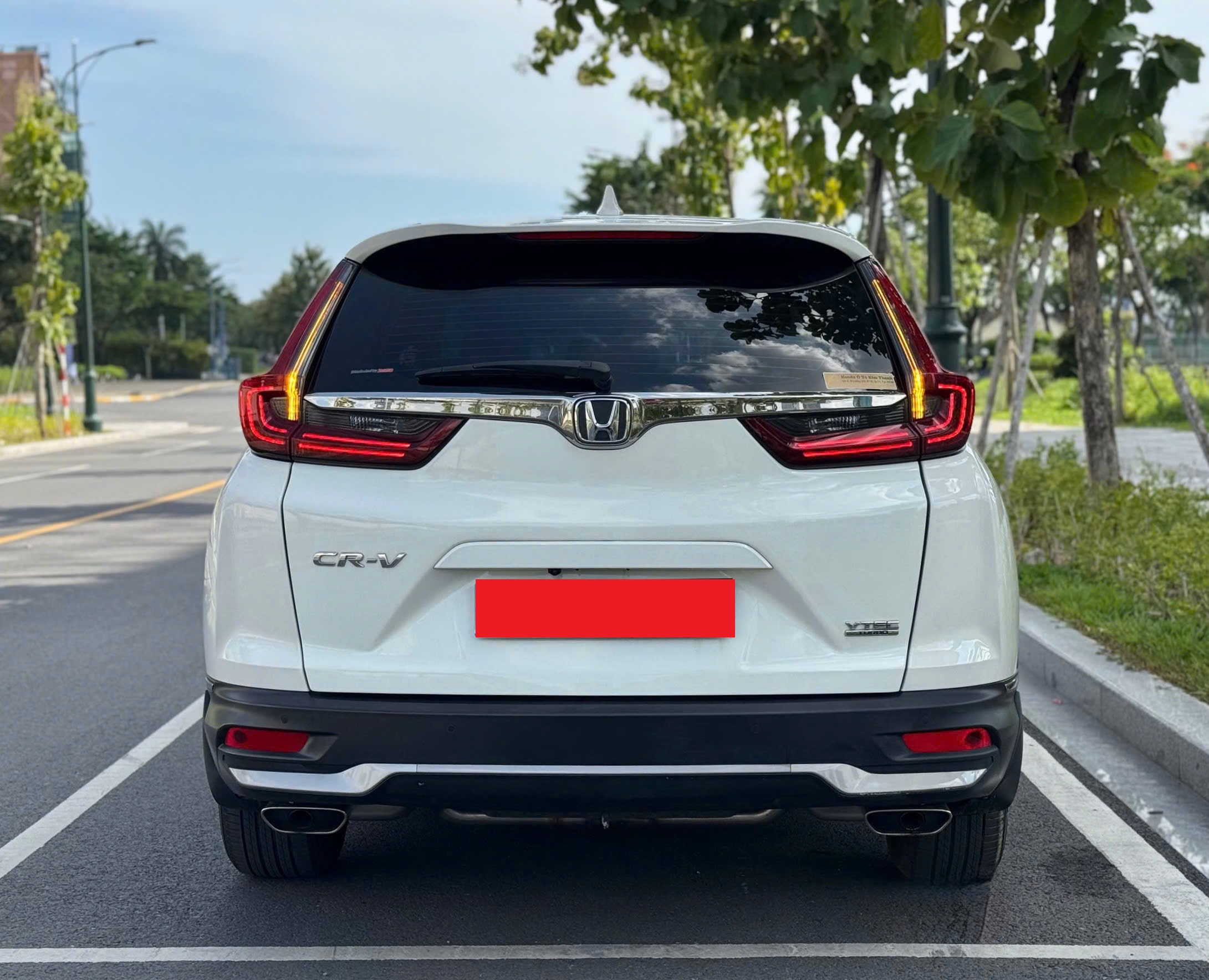 Bán xe Honda CR V L năm 2023, màu trắng, giá tốt