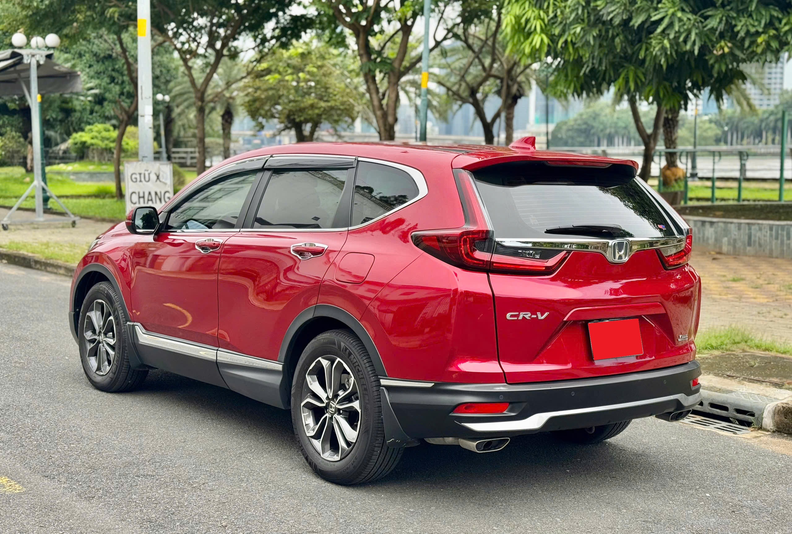 Bán ô tô Honda CR V L sản xuất 2021, màu đỏ, xe nhập