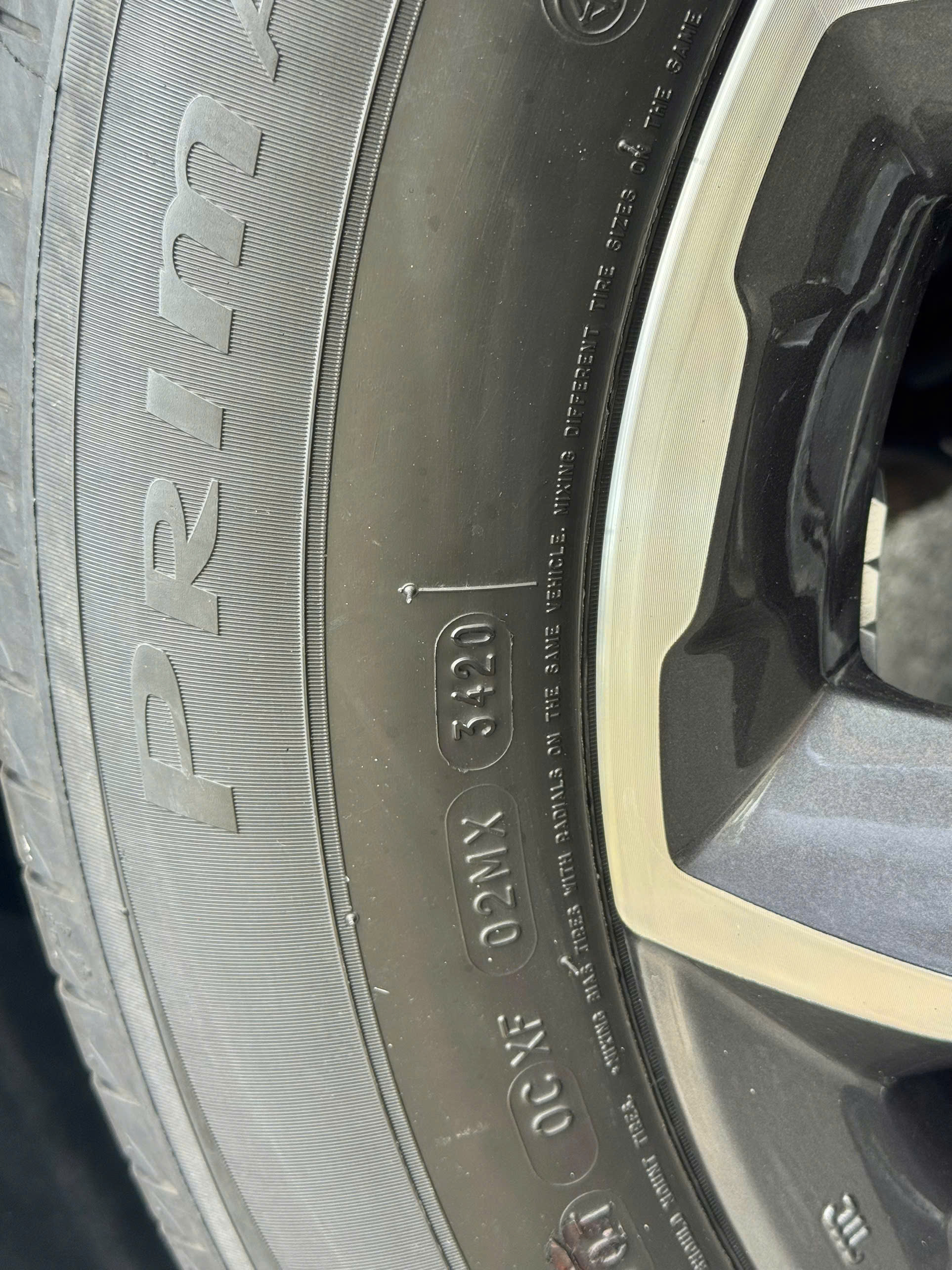 Bán ô tô Honda CR V L sản xuất 2021, màu đỏ, xe nhập