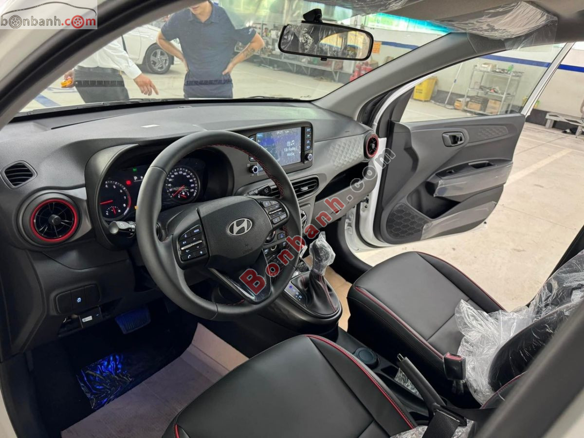 Bán ô tô Hyundai i10 1.2 AT - 2026 - xe mới