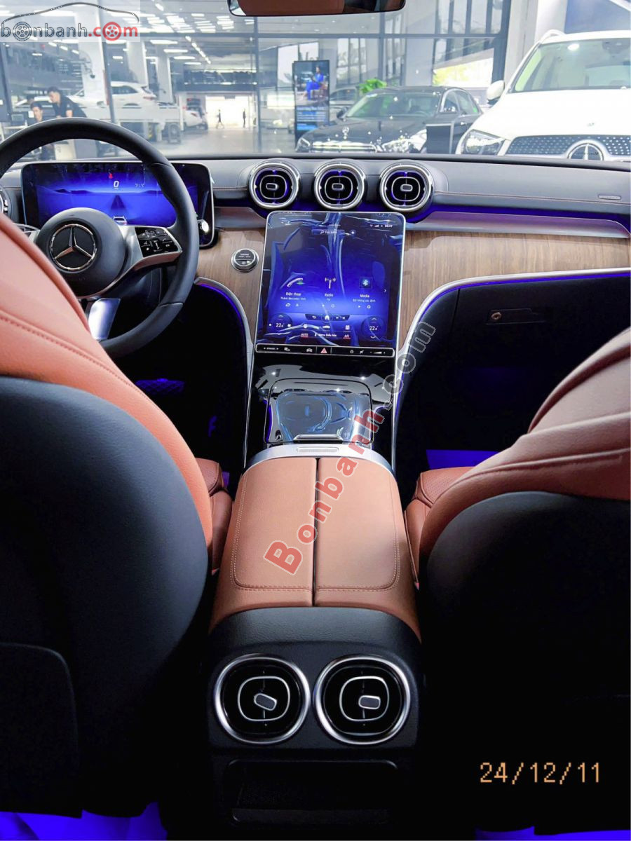 Bán ô tô Mercedes Benz C class C200 Avantgarde Plus - 2023 - xe mới