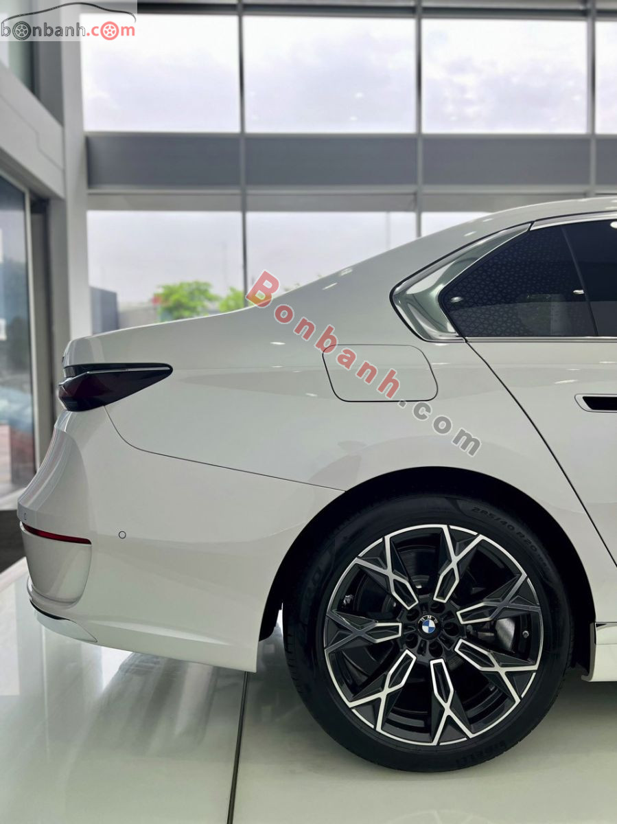 Bán ô tô BMW 7 Series 735i Pure Excellence - 2026 - xe mới