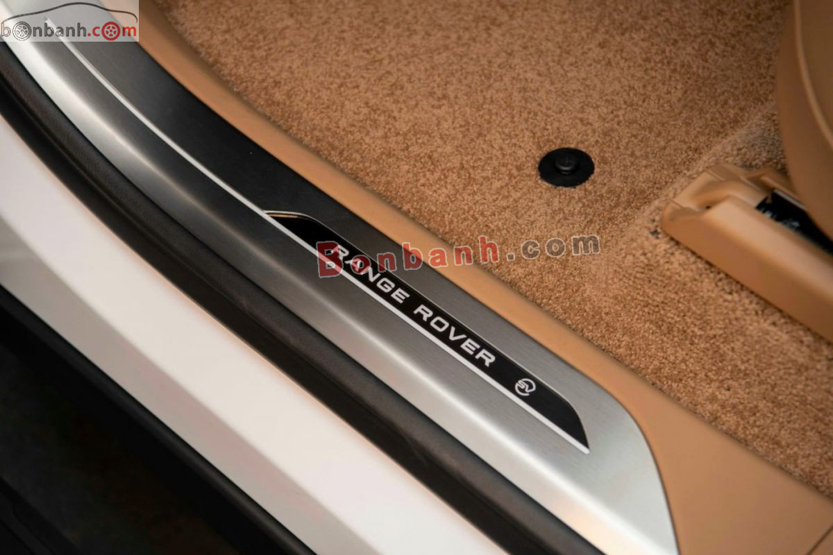 Bán ô tô LandRover Range Rover SV LWB 4.4 V8 P615 - 2025 - xe mới