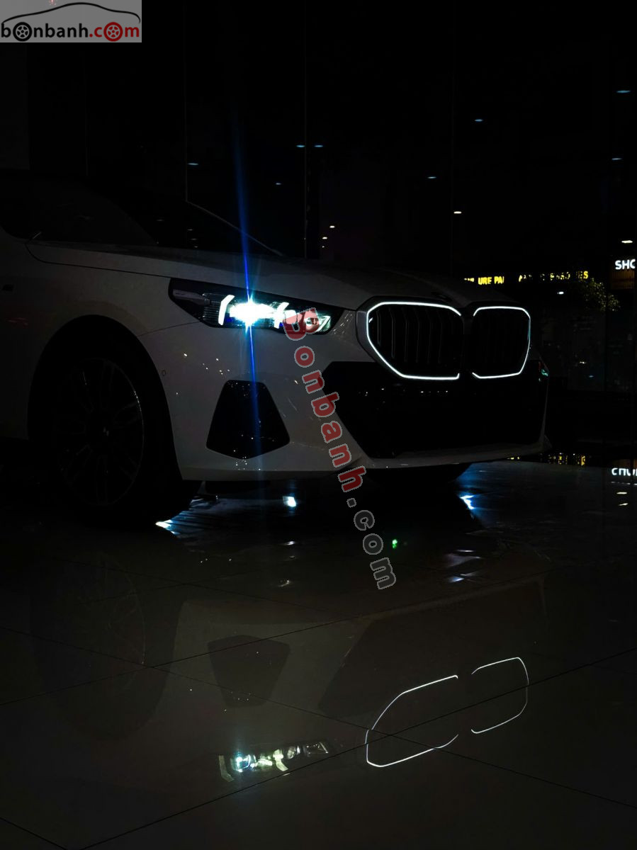 Bán ô tô BMW 5 Series 530i M Sport All New - 2026 - xe mới