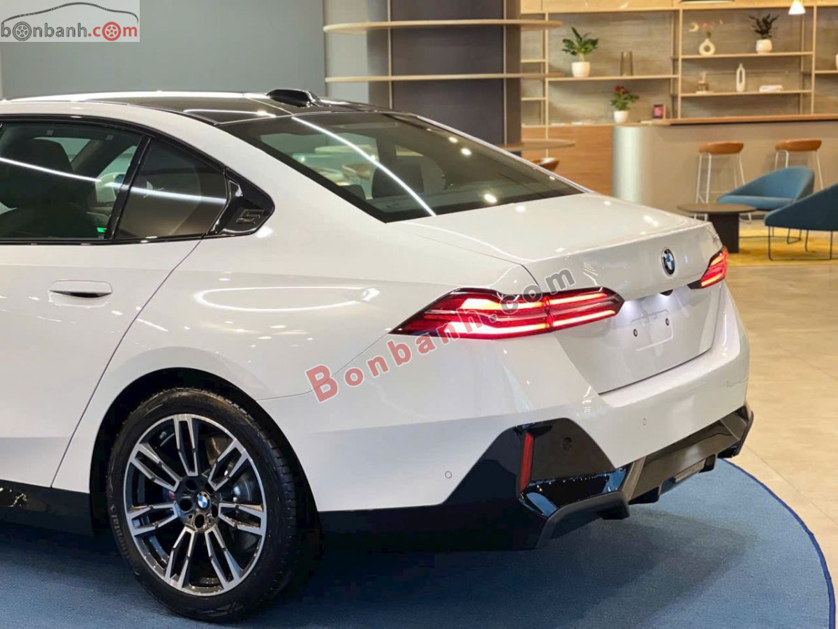 Bán ô tô BMW 5 Series 530i M Sport All New - 2026 - xe mới