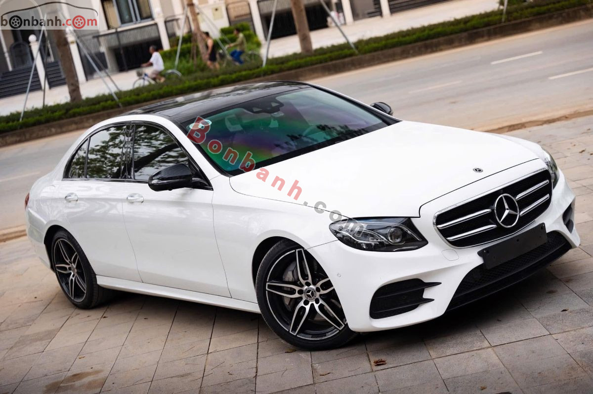 Bán ô tô Mercedes Benz E class E300 AMG - 2019 - xe cũ