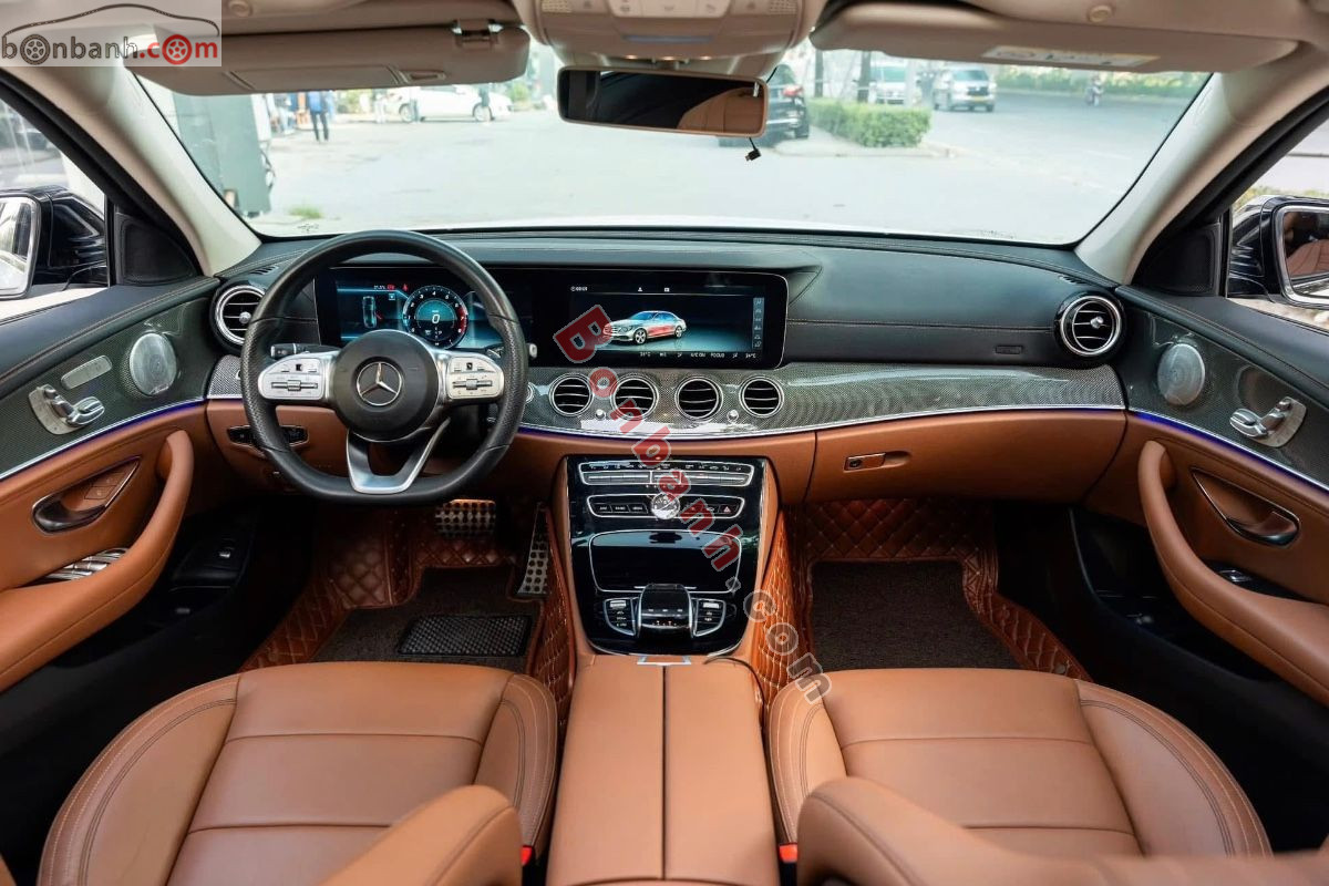 Bán ô tô Mercedes Benz E class E300 AMG - 2019 - xe cũ