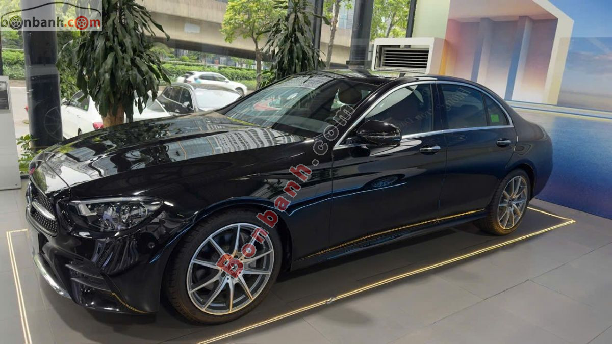 Bán ô tô Mercedes Benz E class E300 AMG - 2025 - xe mới