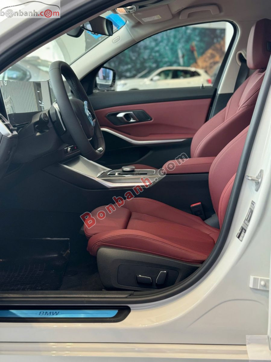 Bán ô tô BMW 3 Series 320i Sport Line - 2025 - xe mới