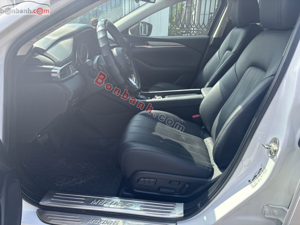 Bán ô tô Mazda 6 Premium 2.0 AT - 2022 - xe cũ