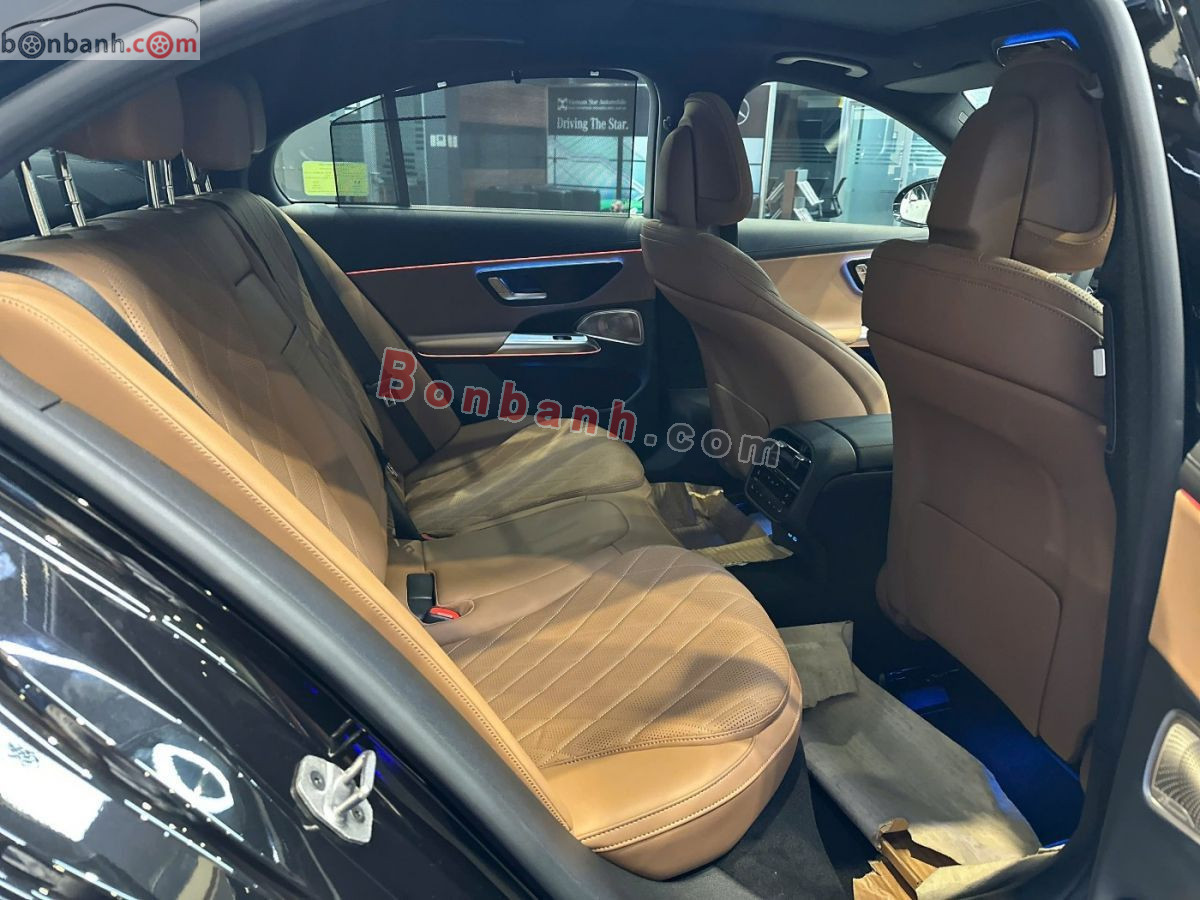 Bán ô tô Mercedes Benz E class E300 AMG - 2026 - xe mới