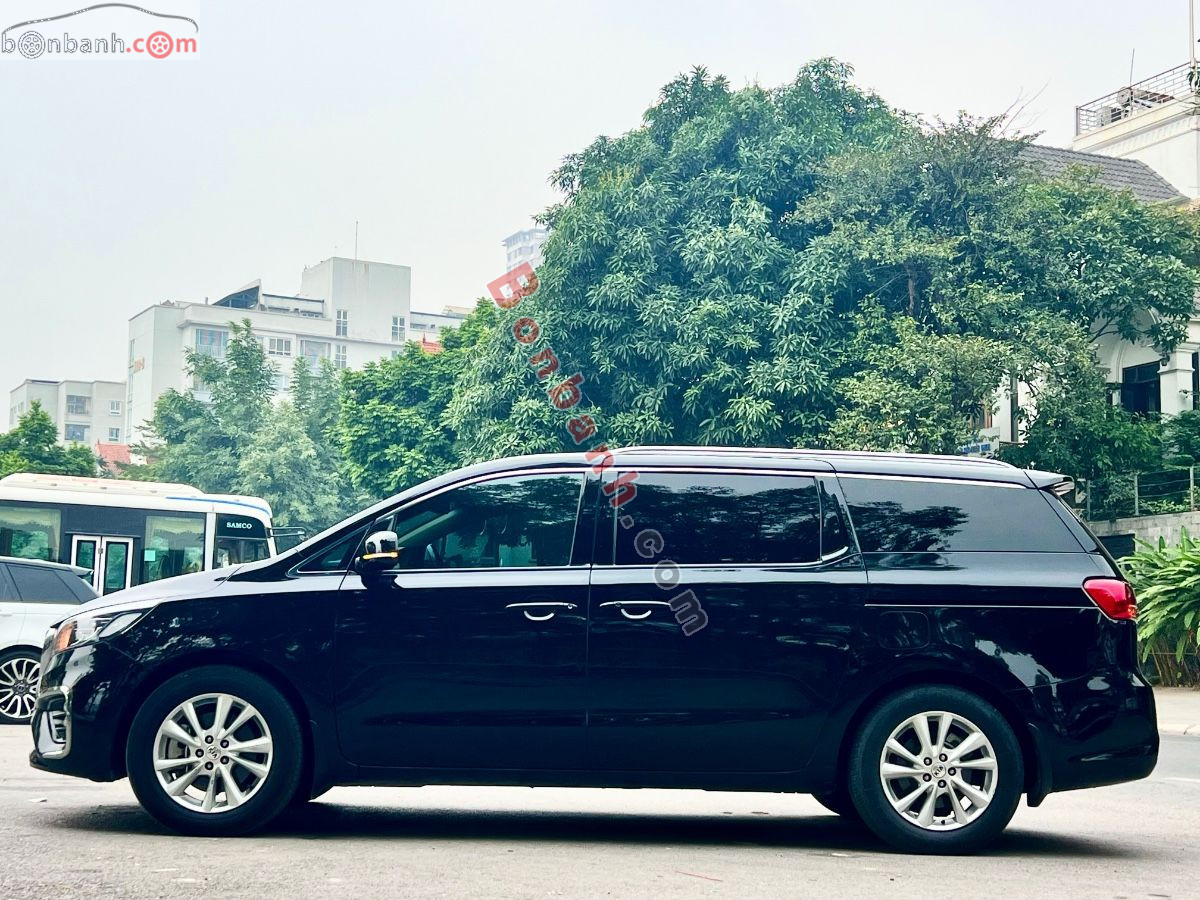 Bán ô tô Kia Sedona 2.2 DAT Luxury - 2021 - xe cũ