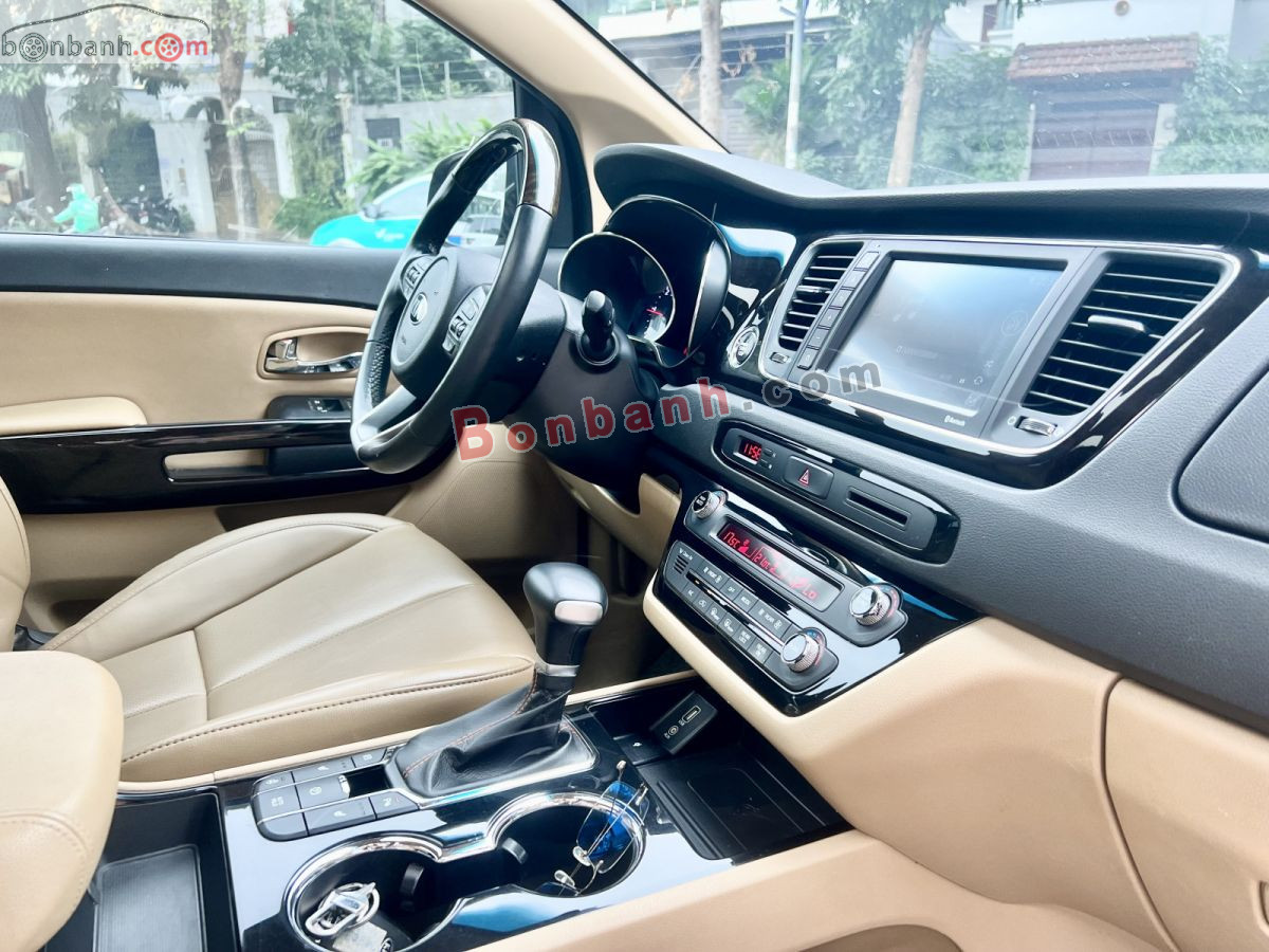 Bán ô tô Kia Sedona 2.2 DAT Luxury - 2021 - xe cũ