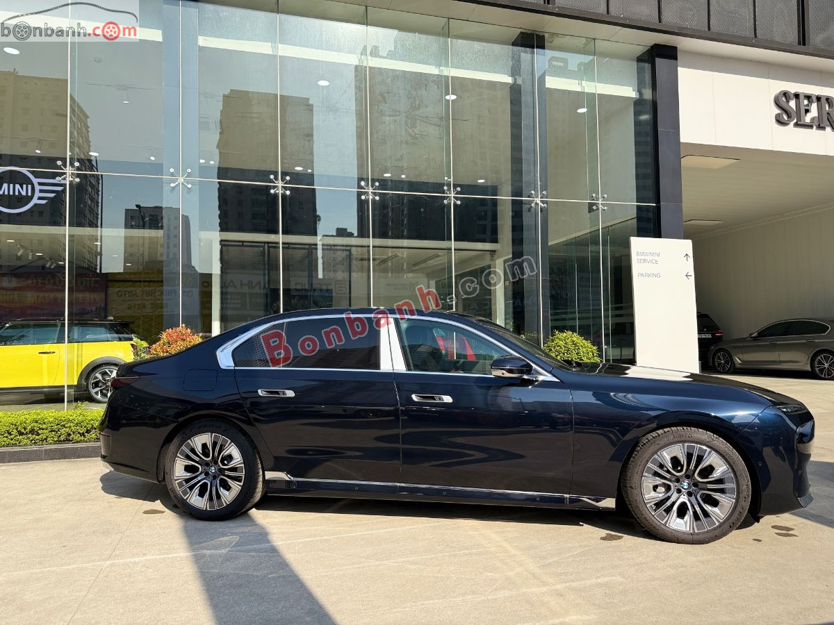 Bán ô tô BMW 7 Series 740i Pure Excellence - 2026 - xe mới