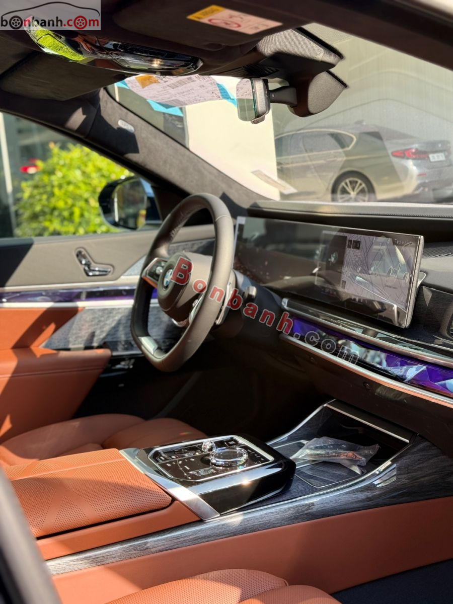 Bán ô tô BMW 7 Series 740i Pure Excellence - 2026 - xe mới