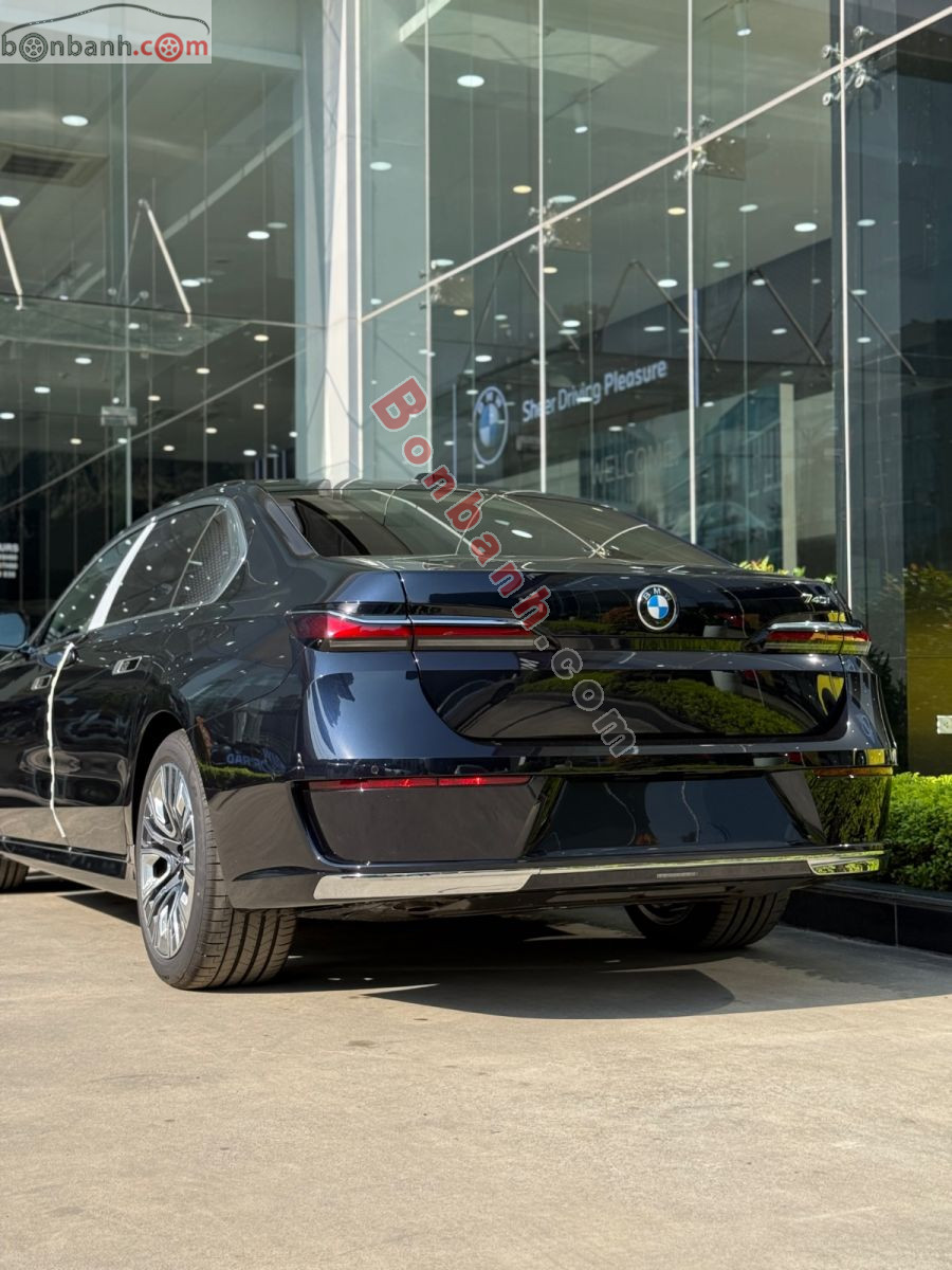 Bán ô tô BMW 7 Series 740i Pure Excellence - 2026 - xe mới