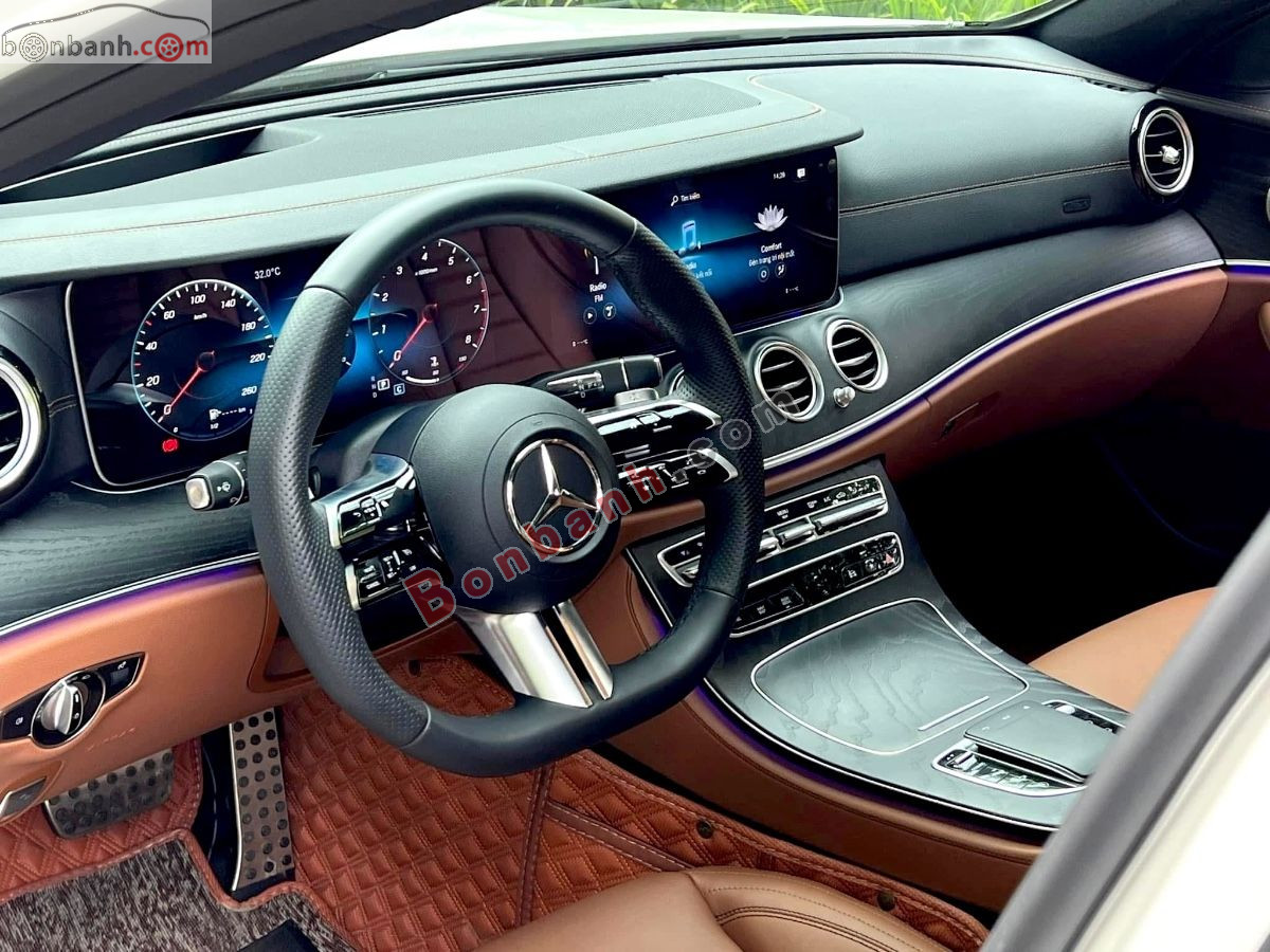 Bán ô tô Mercedes Benz E class E300 AMG - 2022 - xe cũ