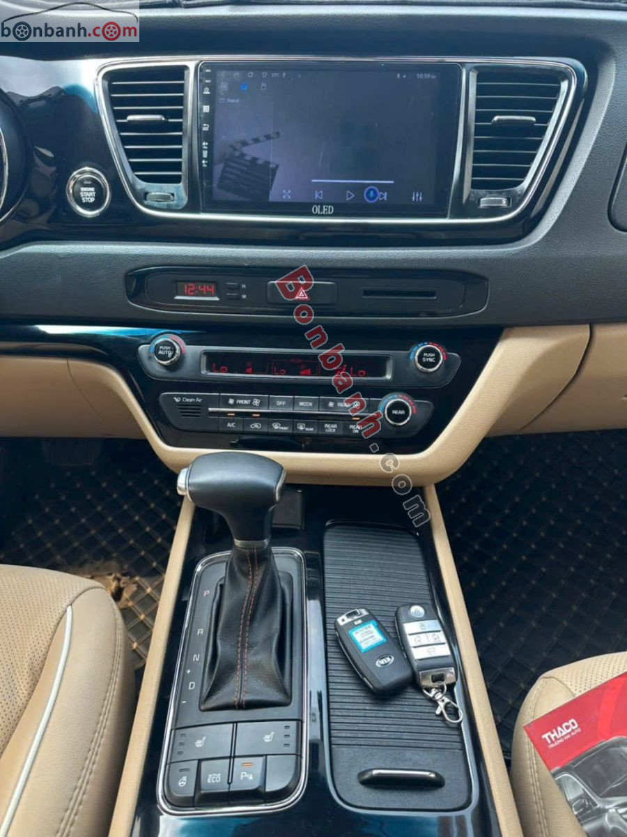 Bán ô tô Kia Sedona 2.2L DATH - 2018 - xe cũ
