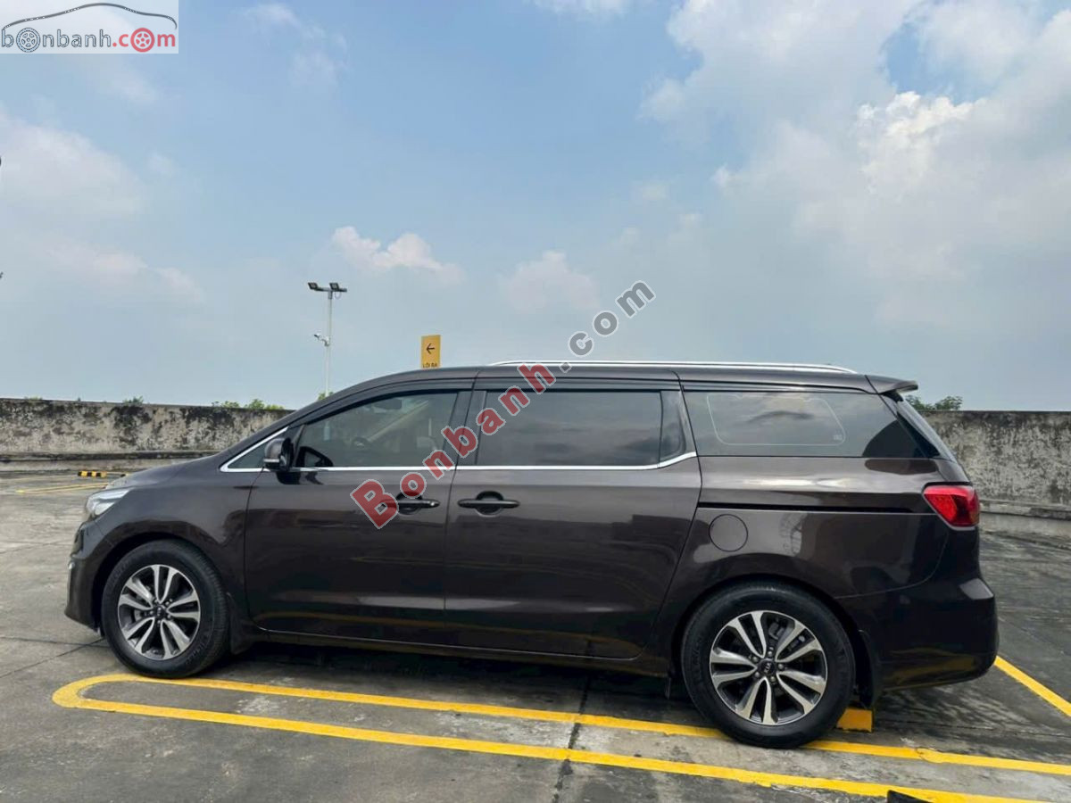 Bán ô tô Kia Sedona 2.2L DATH - 2018 - xe cũ
