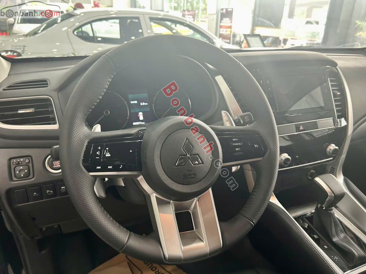 Bán ô tô Mitsubishi Pajero Sport GLS - 2026 - xe mới