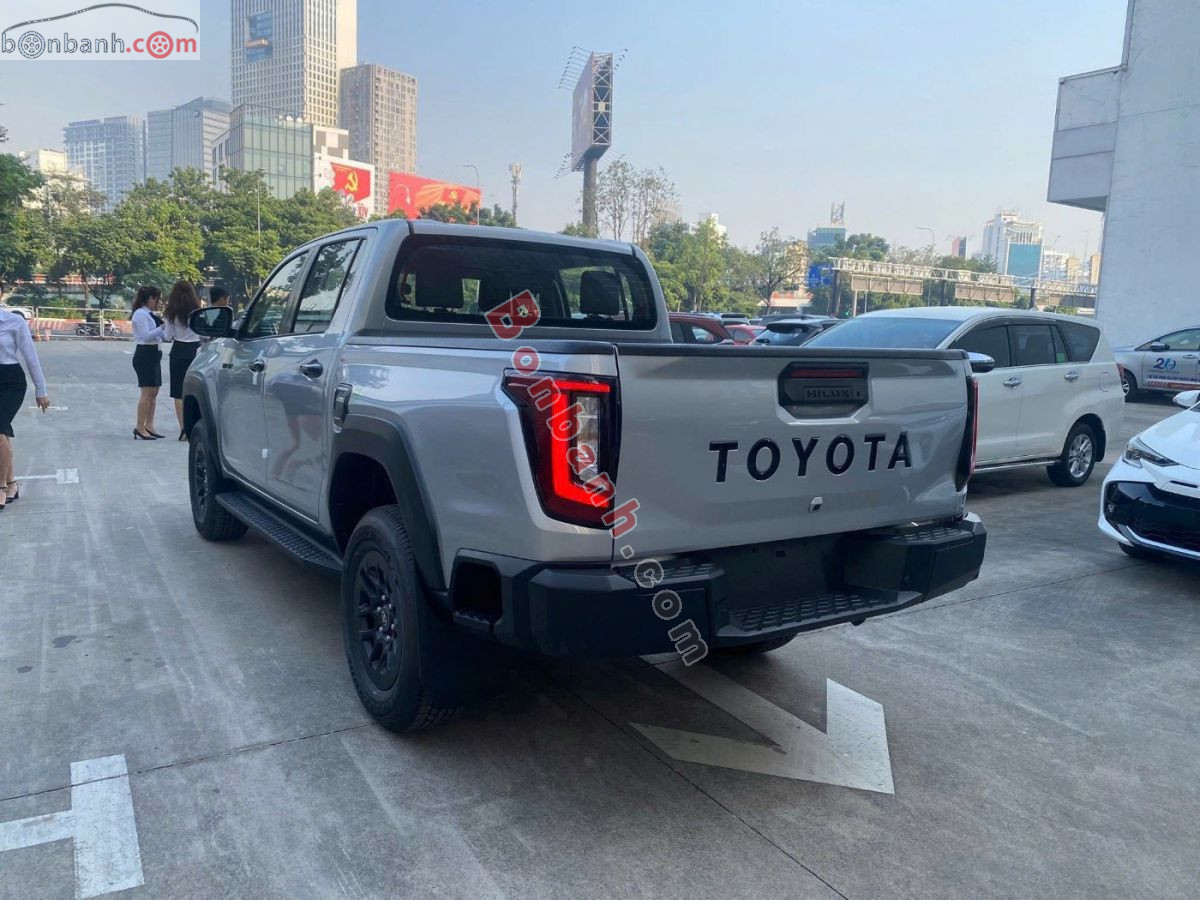 Bán ô tô Toyota Hilux Pro 2.8L 4x2 AT - 2026 - xe mới