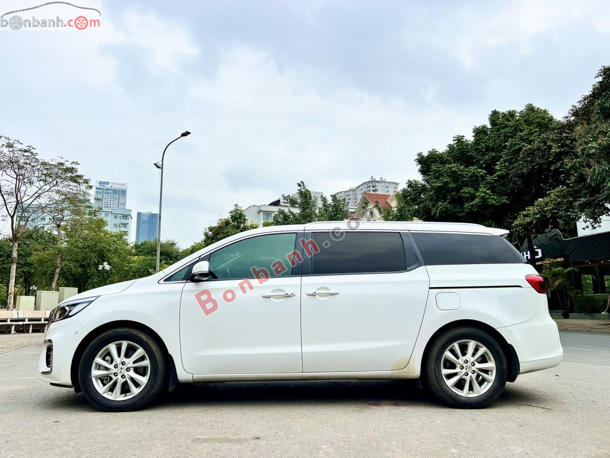 Bán ô tô Kia Sedona 2.2 DAT Deluxe - 2021 - xe cũ