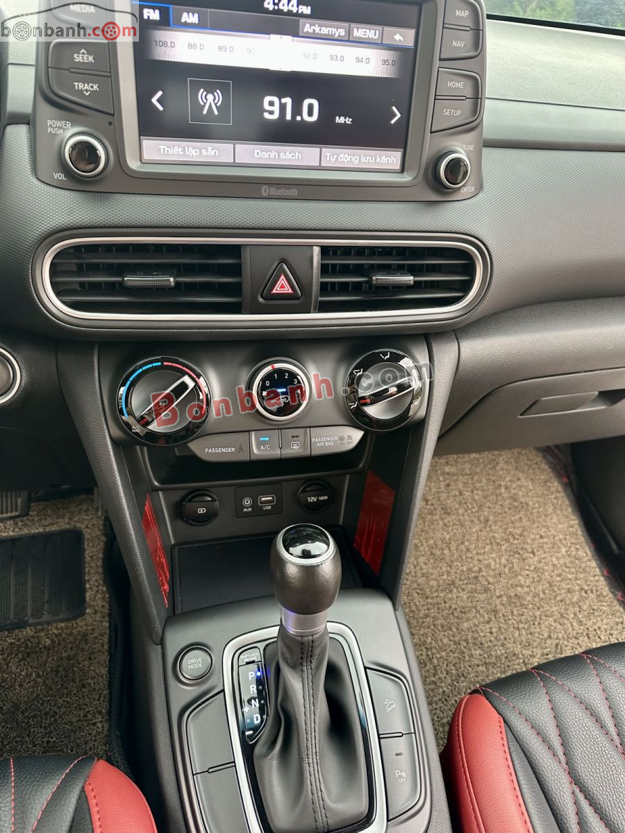 Bán ô tô Hyundai Kona Tiêu Chuẩn 2.0 AT - 2020 - xe cũ