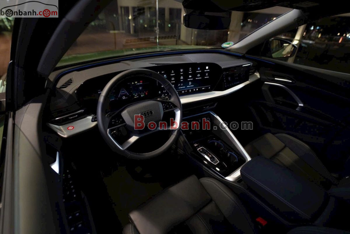 Bán ô tô Audi Q5 Sportback Sline 45 TFSI Quattro - 2026 - xe mới