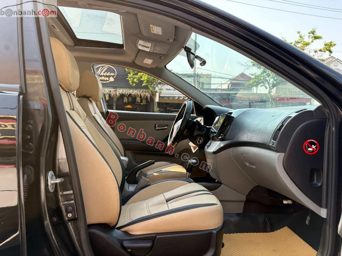 Bán ô tô Hyundai Avante 1.6 AT - 2011 - xe cũ