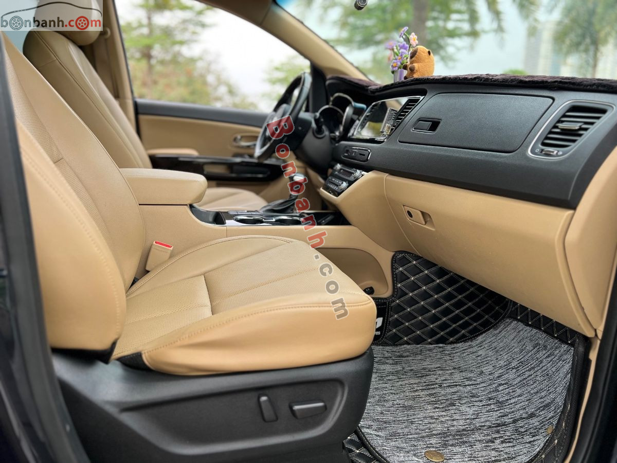 Bán ô tô Kia Sedona 2.2 DAT Luxury - 2021 - xe cũ