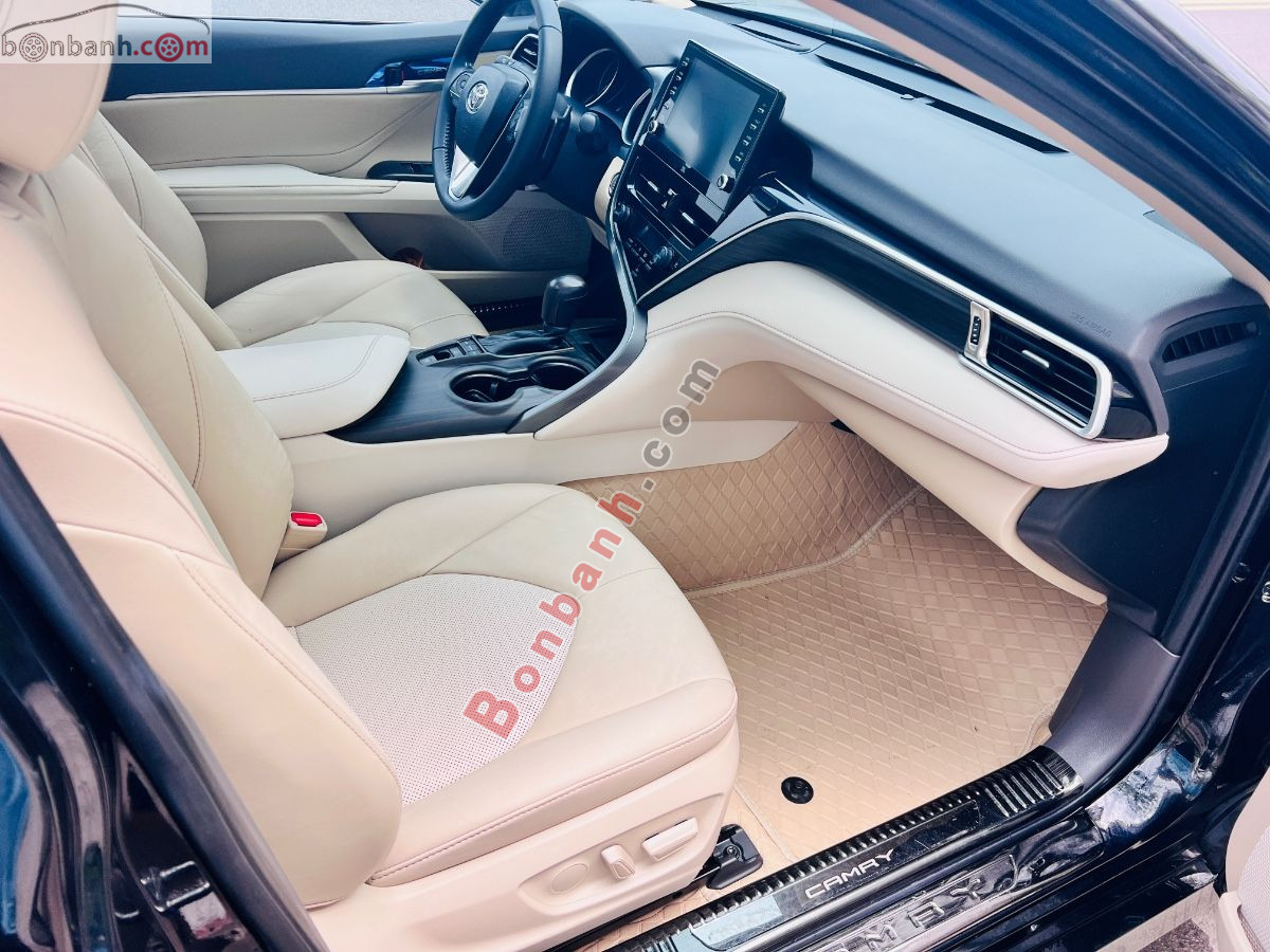 Bán ô tô Toyota Camry 2.5Q - 2022 - xe cũ