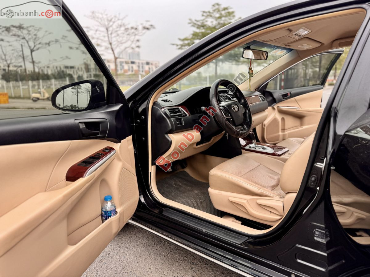 Bán ô tô Toyota Camry 2.0E - 2013 - xe cũ