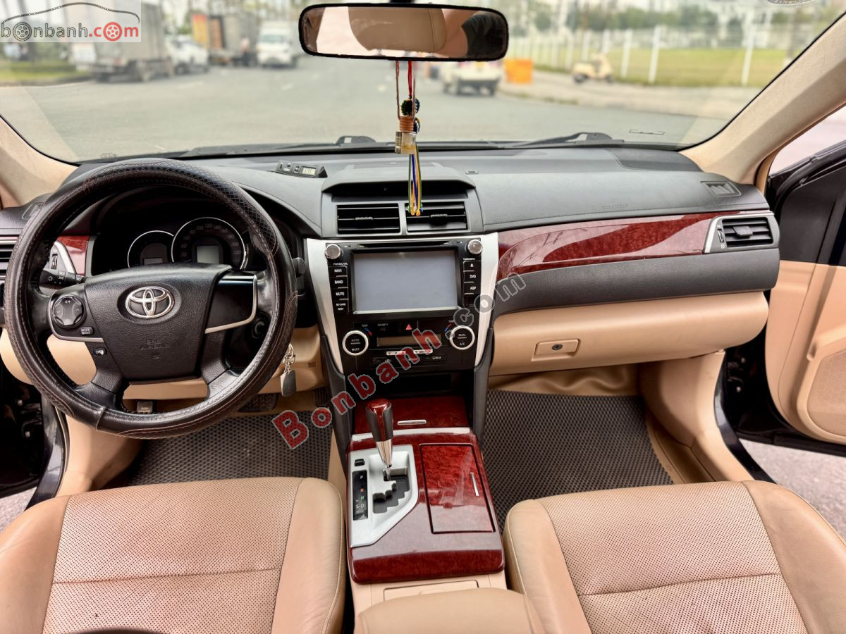 Bán ô tô Toyota Camry 2.0E - 2013 - xe cũ