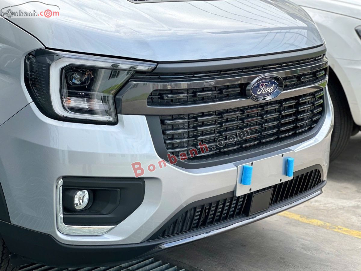 Bán ô tô Ford Transit Trend - 2026 - xe mới