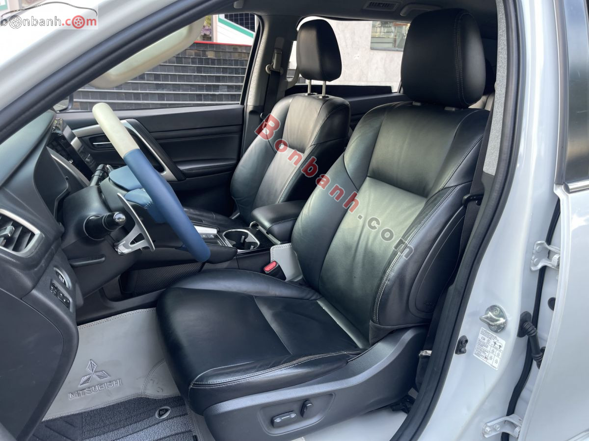 Bán ô tô Mitsubishi Pajero Sport 2.4D 4x2 AT - 2021 - xe cũ