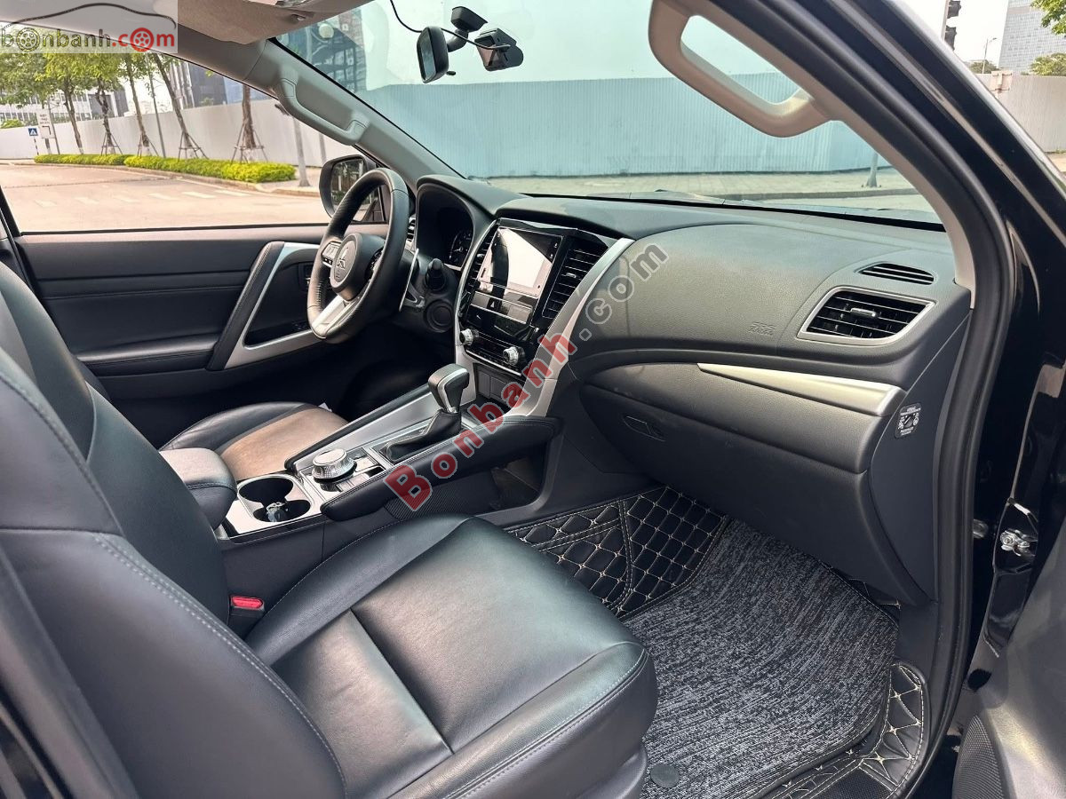 Bán ô tô Mitsubishi Pajero Sport 3.0G 4x4 AT STD - 2024 - xe cũ
