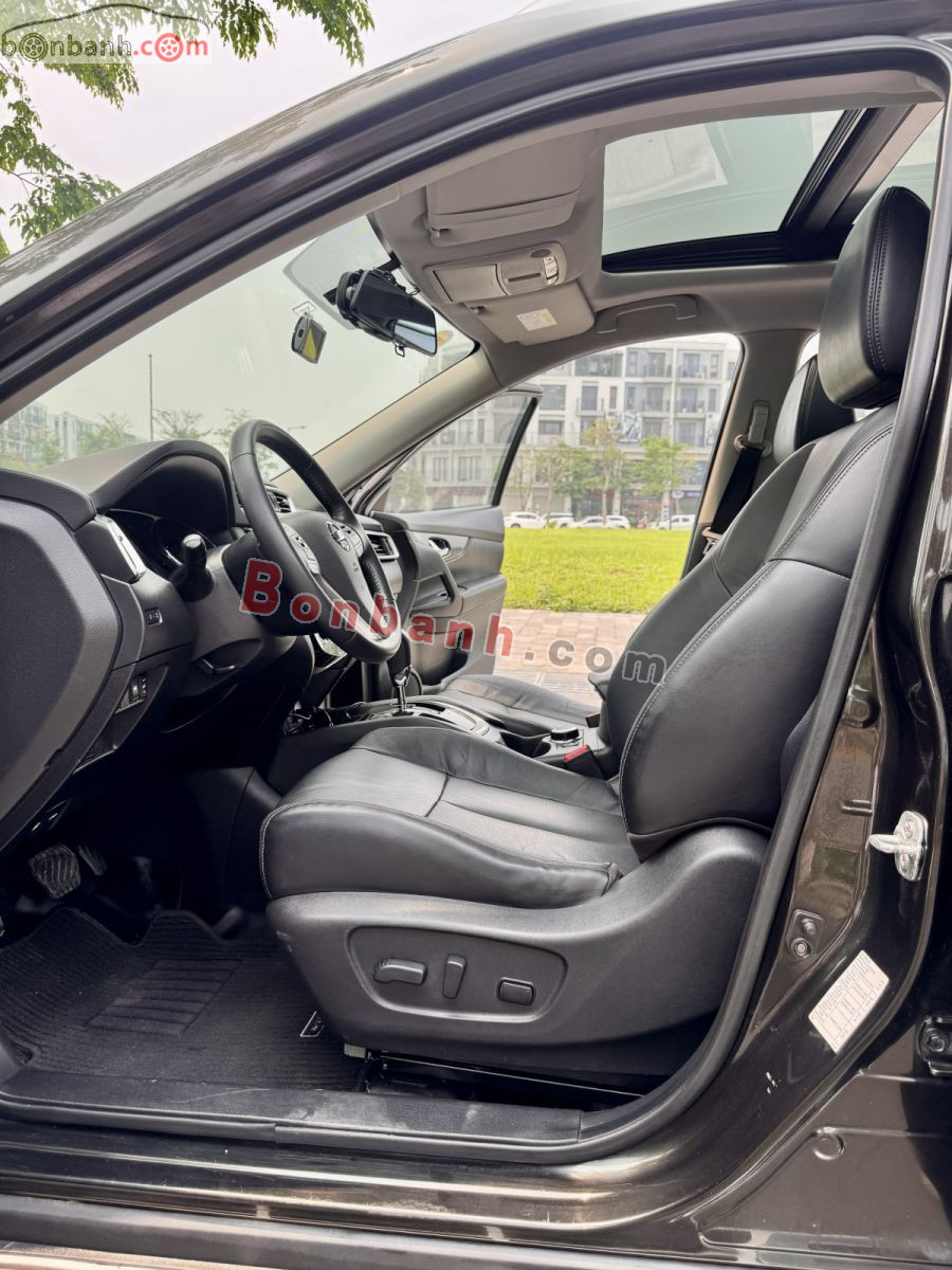Bán ô tô Nissan X trail 2.5 SV 4WD Premium - 2017 - xe cũ