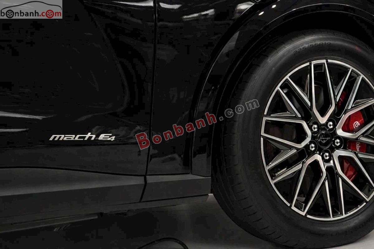 Bán ô tô Ford Mustang Mach-E Premium AWD - 2025 - xe mới