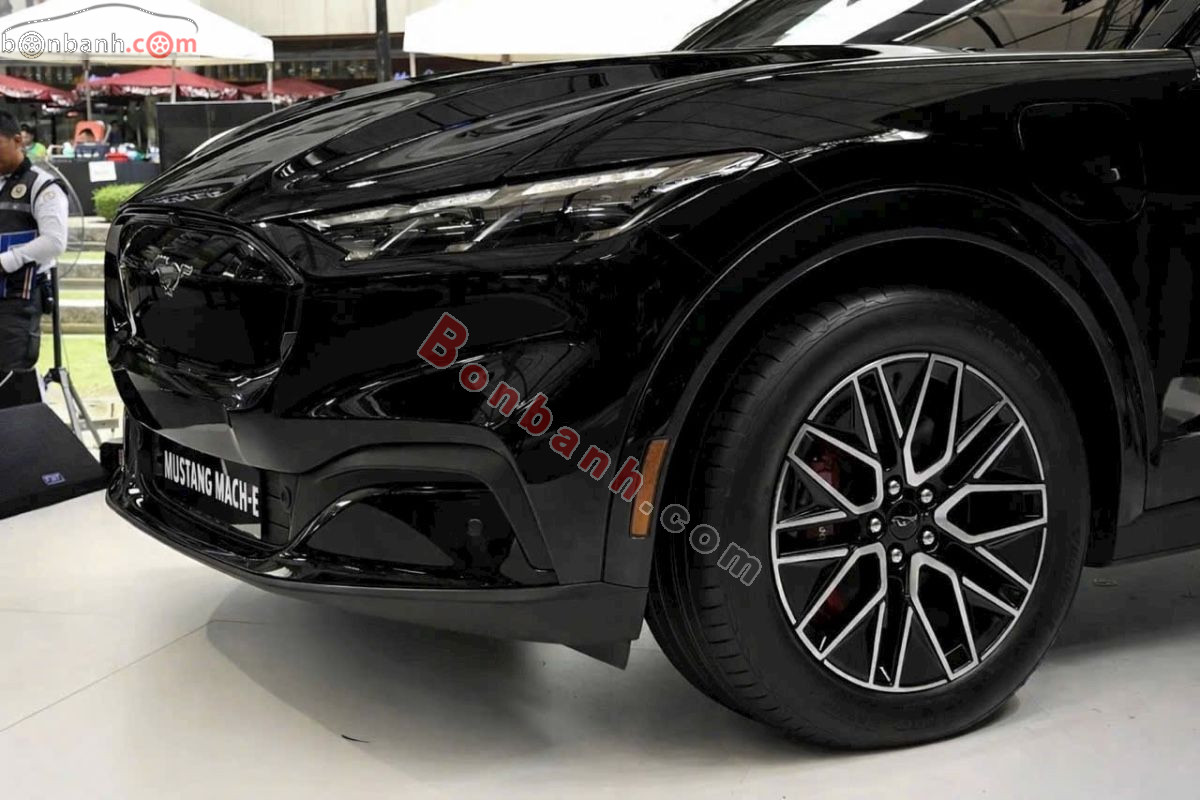 Bán ô tô Ford Mustang Mach-E Premium AWD - 2025 - xe mới