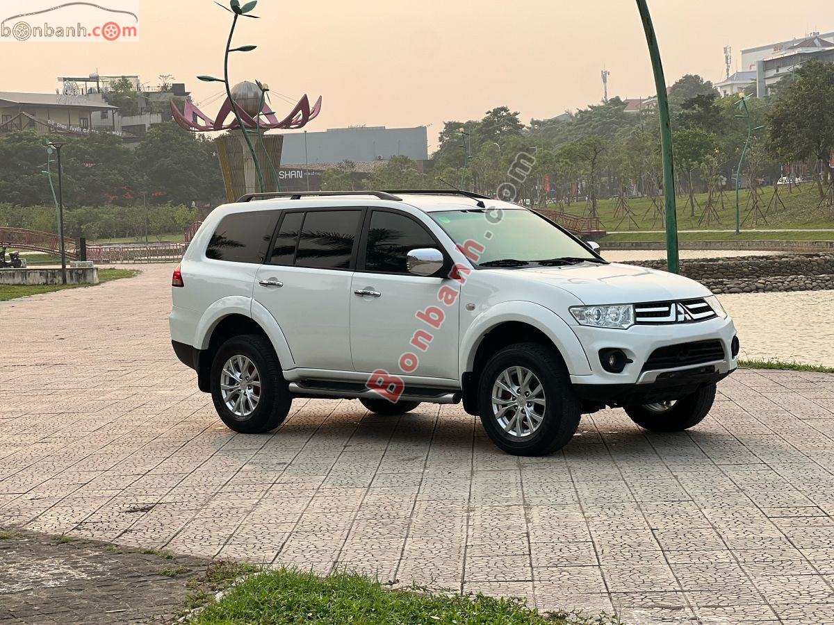 Bán ô tô Mitsubishi Pajero Sport D 4x2 MT - 2017 - xe cũ