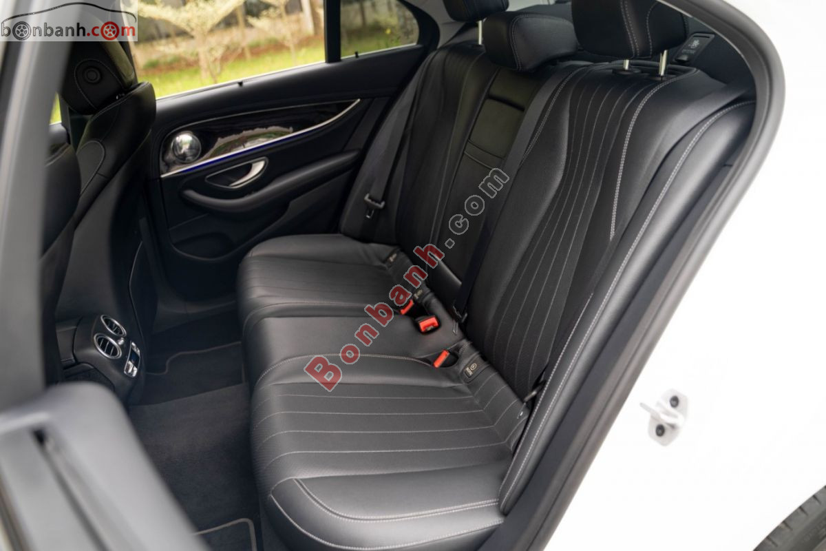 Bán ô tô Mercedes Benz E class E200 Exclusive - 2022 - xe cũ