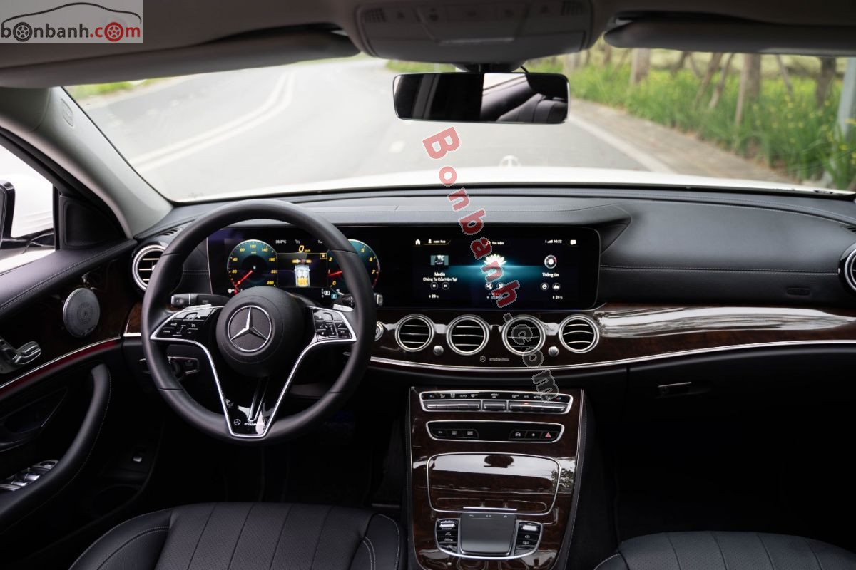 Bán ô tô Mercedes Benz E class E200 Exclusive - 2022 - xe cũ