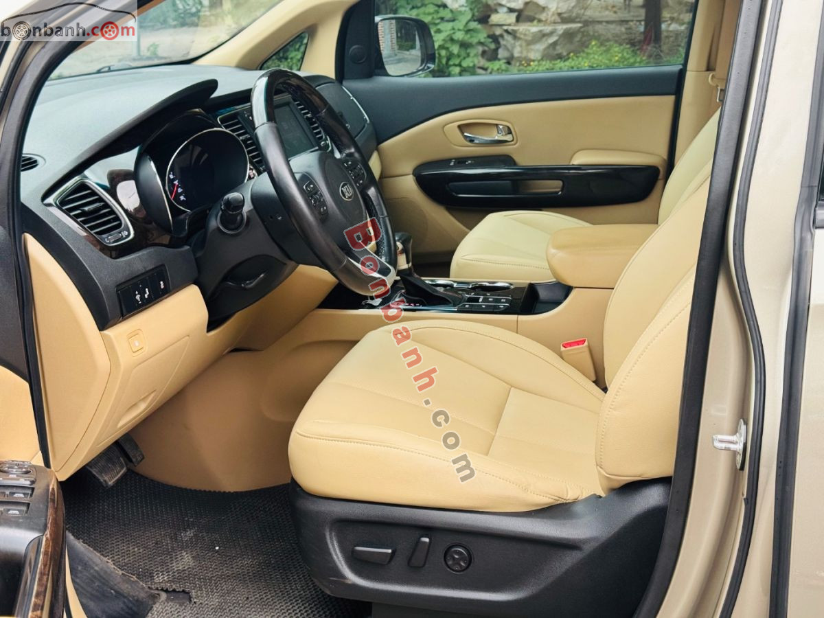 Bán ô tô Kia Sedona 2.2 DAT Luxury - 2019 - xe cũ